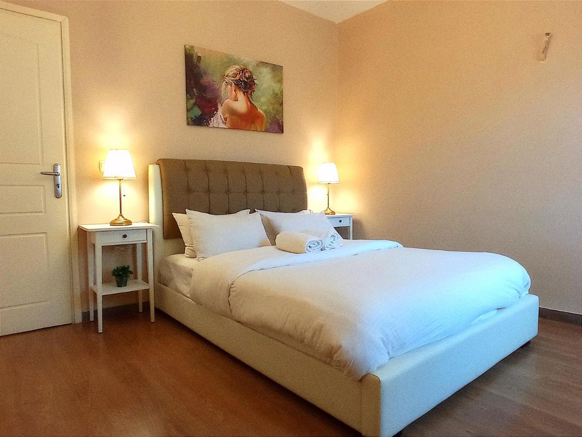 Odyseia Apts I At The Center Of The City & Old Town Chania  Eksteriør billede